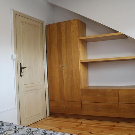 Saska Ochota Forest Guest House Warszawa Eksteriør bilde